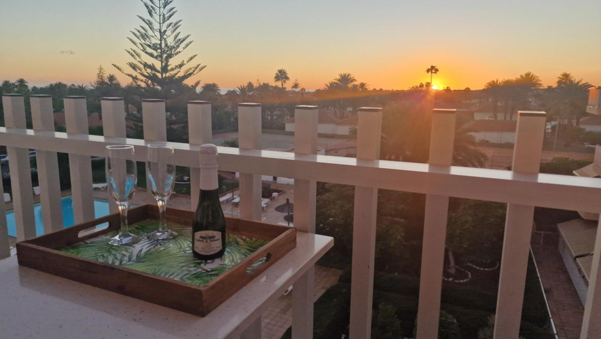 Sunset Apartment Πλάγια ντελ Ινγκλές Εξωτερικό φωτογραφία